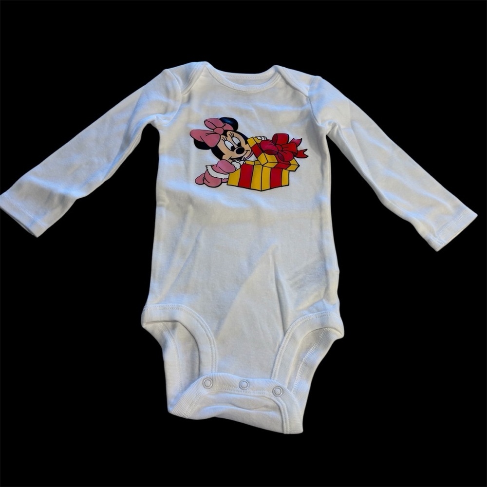 Adorable White Bodysuit with Minnie Mouse and Gift Design